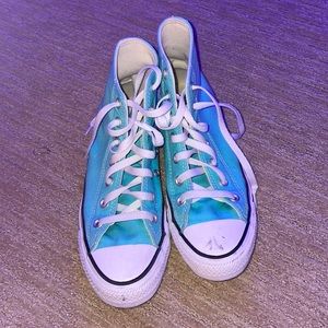 teal converse